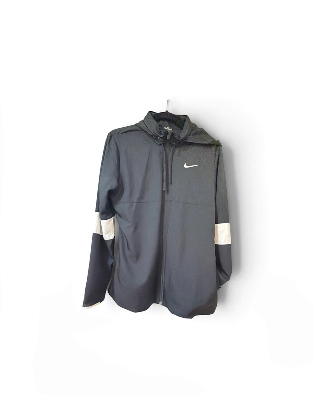 Nike Club Hooded Jacket Color Block Jacket in Black